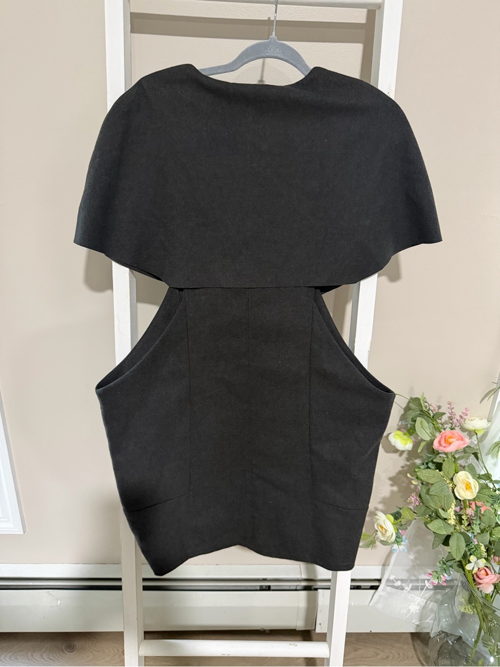 Gracia Black Zip-Front Women's dress - Picture 5 of 7